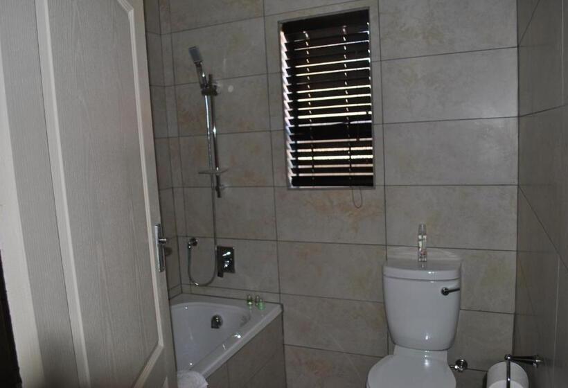 اتاق لوکس, Amaris Guesthouse