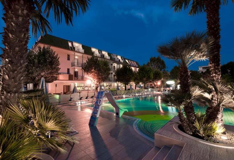 Семейный Номер Superior, Paris Resort