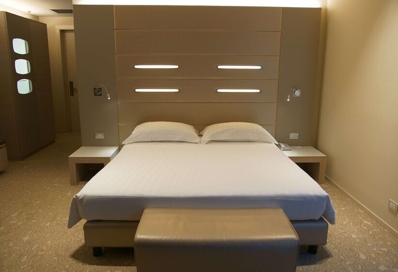 اتاق لوکس, Best Western Plus Net Tower Hotel Padova