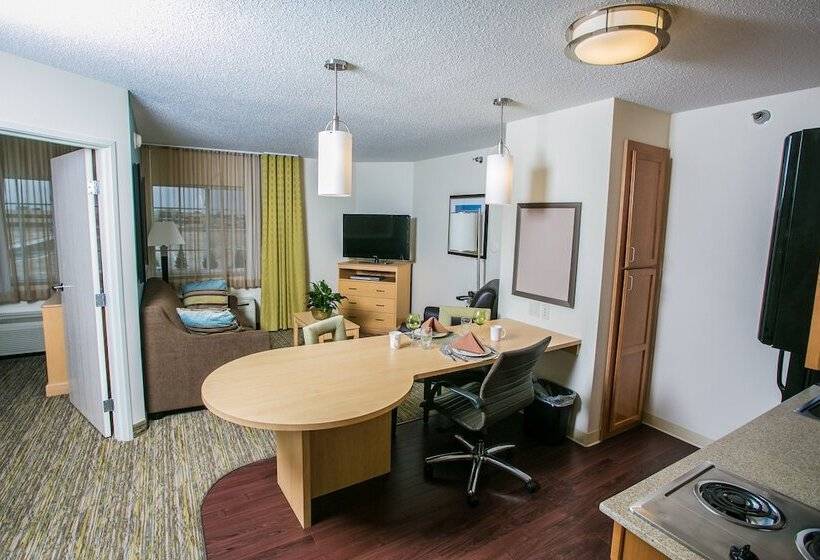 장애인을 위한 스위트, Candlewood Suites Fargo North Dakota State University, An Ihg