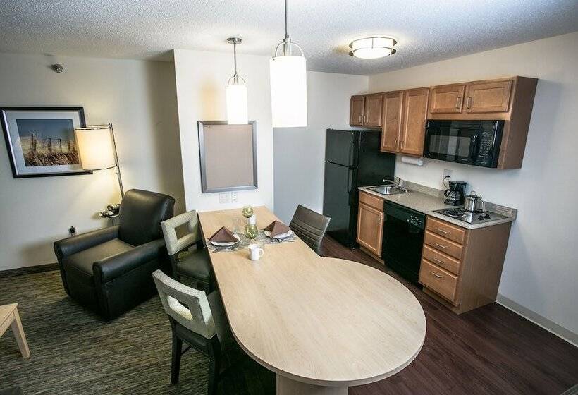 장애인을 위한 스위트, Candlewood Suites Fargo North Dakota State University, An Ihg