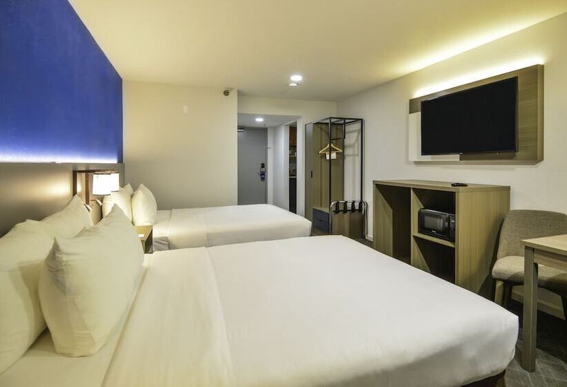 Номер Стандарт 2 Двуспальные Кровати, Comfort Inn & Suites Moreno Valley Near March Air Reserve Base