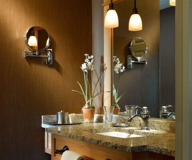 Люкс Повышенной Комфортности, Green Mountain Suites