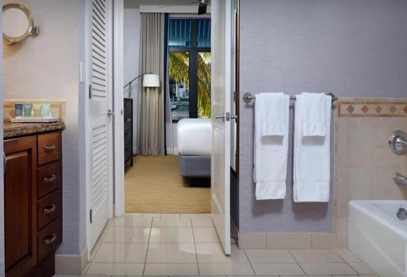 套房, Naples Bay Resort And Marina