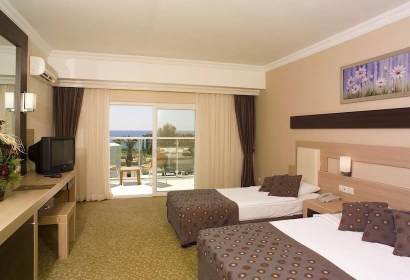 اتاق استاندارد سه نفره, Telatiye Resort Hotel   All Inclusive