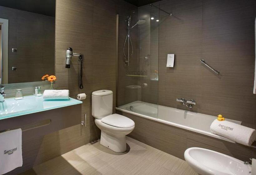 Полулюкс, Sercotel Boulevard Vitoriagasteiz