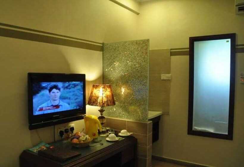 풀장 전망 디럭스 룸, Beringgis Beach Resort & Spa