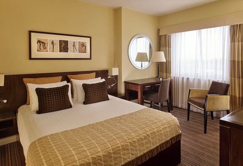 اتاق پرمیوم, Crowne Plaza London   Gatwick Airport, An Ihg
