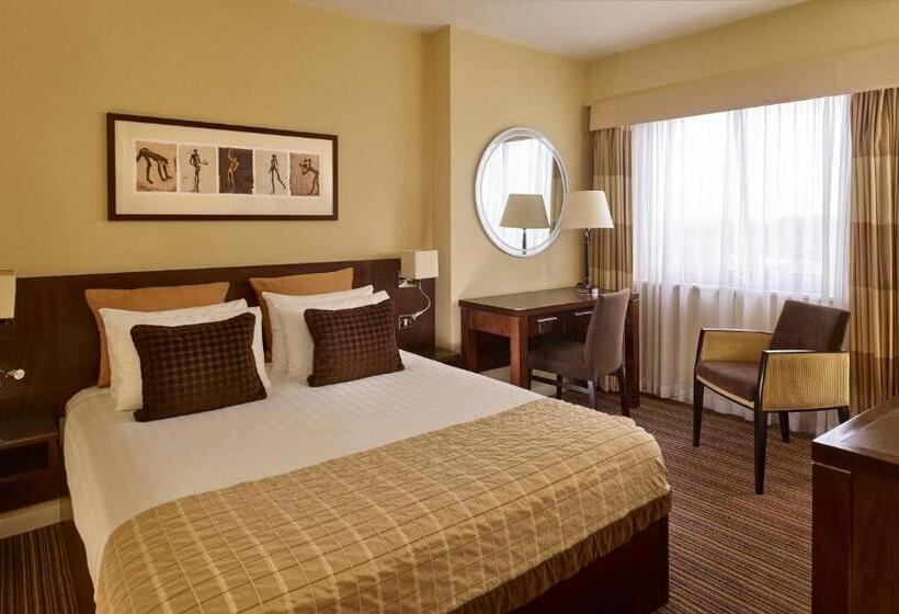 اتاق استاندارد, Crowne Plaza London   Gatwick Airport, An Ihg