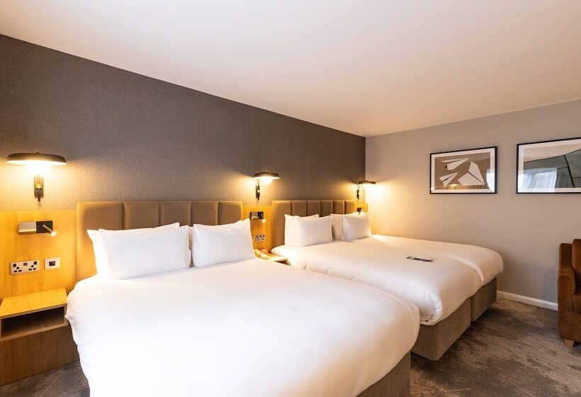 اتاق پرمیوم, Crowne Plaza London   Gatwick Airport, An Ihg