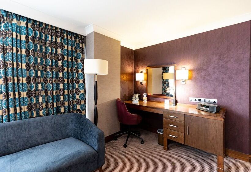 اتاق پرمیوم, Crowne Plaza London   Gatwick Airport, An Ihg