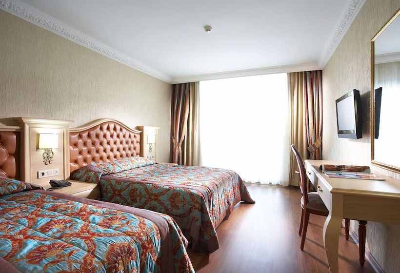 اتاق استاندارد, Emre Beach & Emre Hotel