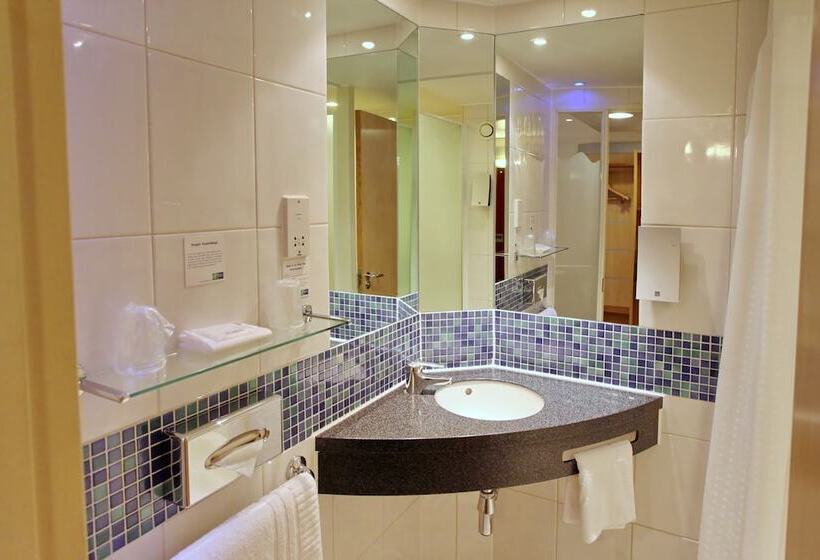 Номер Стандарт, Holiday Inn Express Birmingham Redditch, An Ihg