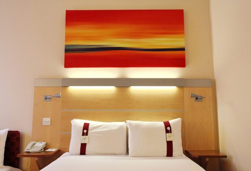 Номер Стандарт, Holiday Inn Express Birmingham Redditch, An Ihg