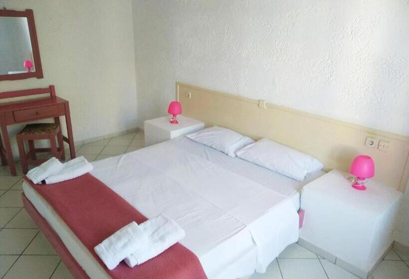 استودیوی استاندارد با چشم‌انداز دریا, Stelva Villas