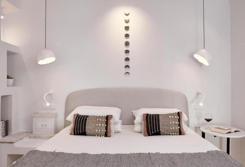 سوئیت با چشم‌انداز, Cosmopolitan Suites - Small Luxury Hotels Of The World