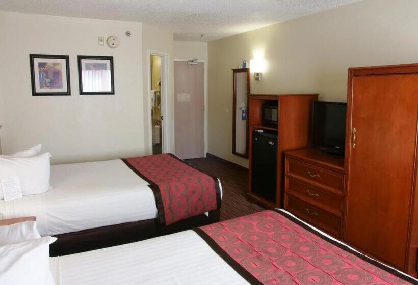 Quarto Deluxe, Baymont By Wyndham Louisville East