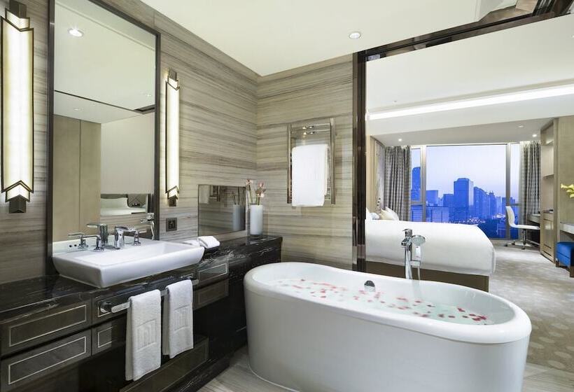 اتاق لوکس, Grand Millennium Shanghai Hongqiao