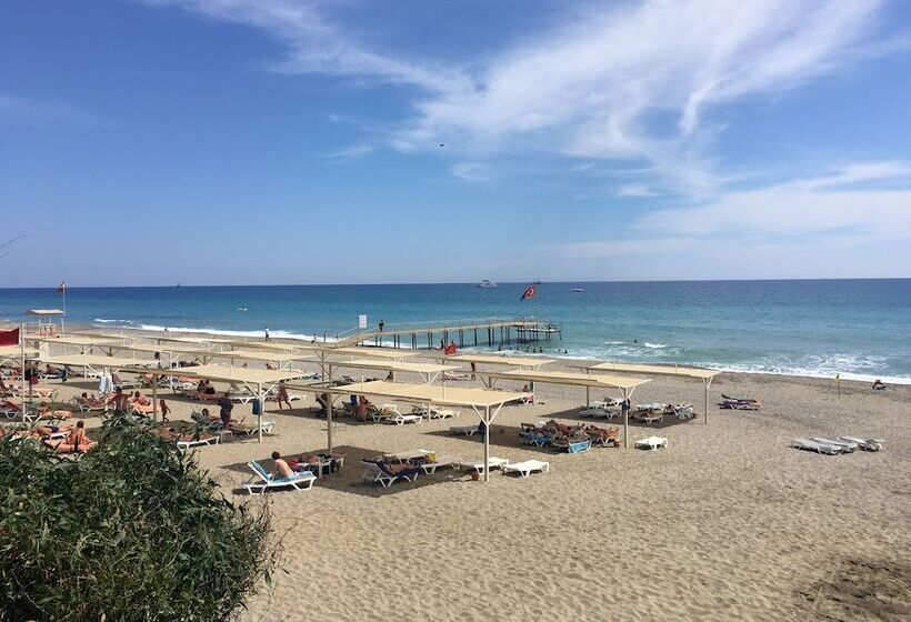 标准三人间, Club Turtas Beach   All Inclusive