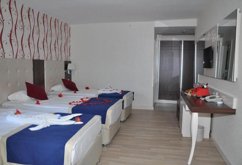 اتاق استاندارد سه نفره, Kleopatra Micador Otel
