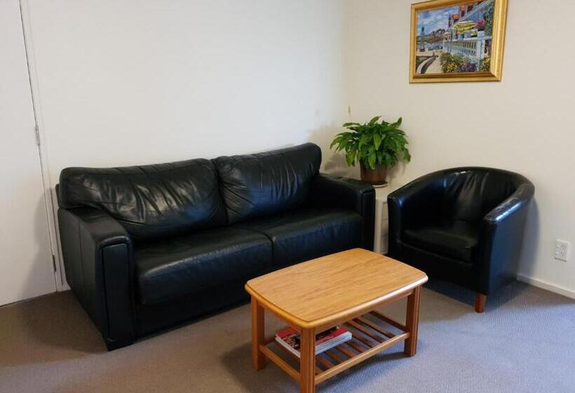 Apartamento 2 Dormitórios, Rosewood Court Motel
