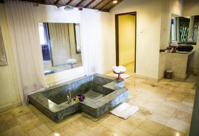 Номер Deluxe, The Mansion Resort Hotel & Spa