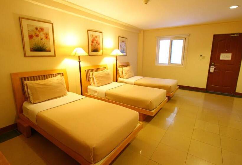 اتاق خانوادگی, Trace Suites By Sms Hospitality