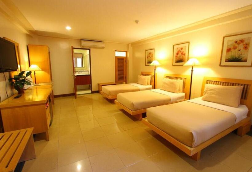 اتاق خانوادگی, Trace Suites By Sms Hospitality