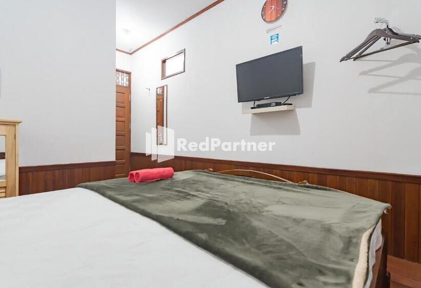 Люкс, Langkar Guest House Syariah Mitra Reddoorz