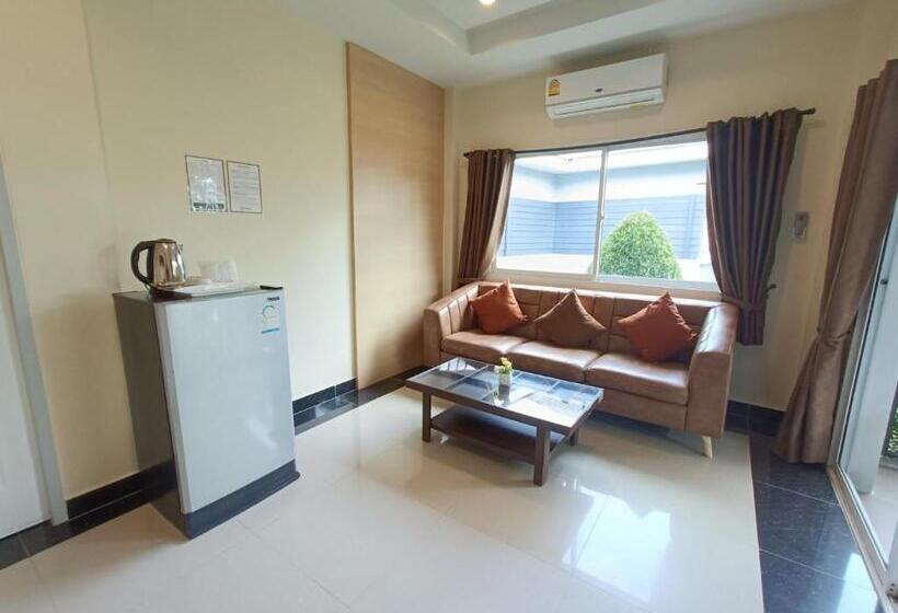 اتاق لوکس خانوادگی, Ioon Resort ไออุ่นรีสอร์ท