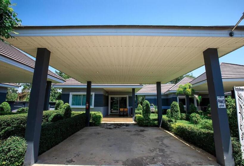اتاق لوکس خانوادگی, Ioon Resort ไออุ่นรีสอร์ท