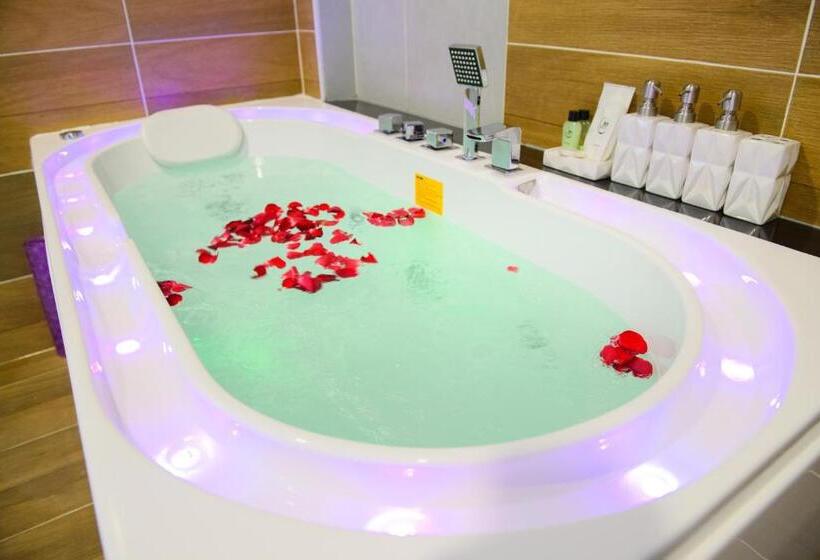 استودیوی استاندارد, Ioon Resort ไออุ่นรีสอร์ท