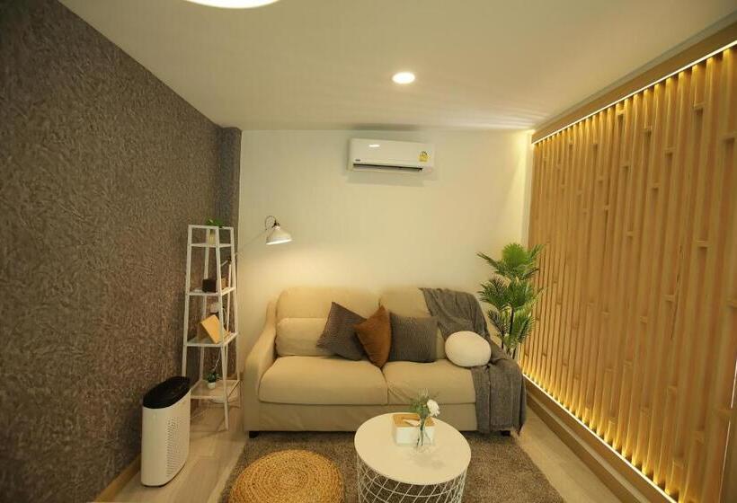 سوییت با چشم‌انداز باغ, Ioon Resort ไออุ่นรีสอร์ท