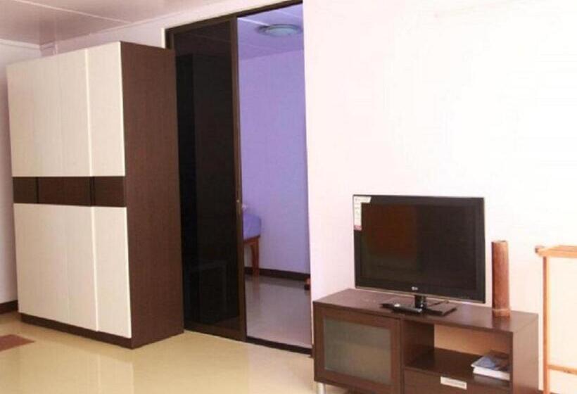 اتاق استاندارد چهار تخته, Room In Apartment   Near Impact Challenger Bangkok Thailand Can Walk
