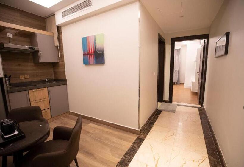Номер Стандарт Вид на Город, Towers Hotel Alqassim