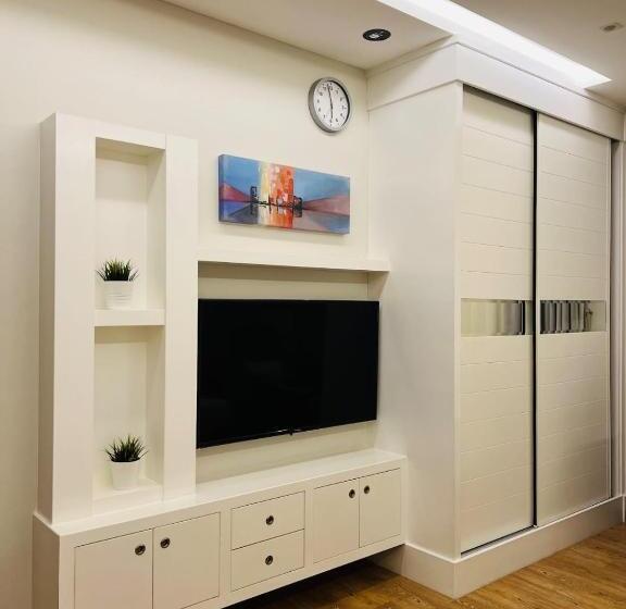 Люкс Deluxe Кровать Кинг, Towers Hotel Alqassim