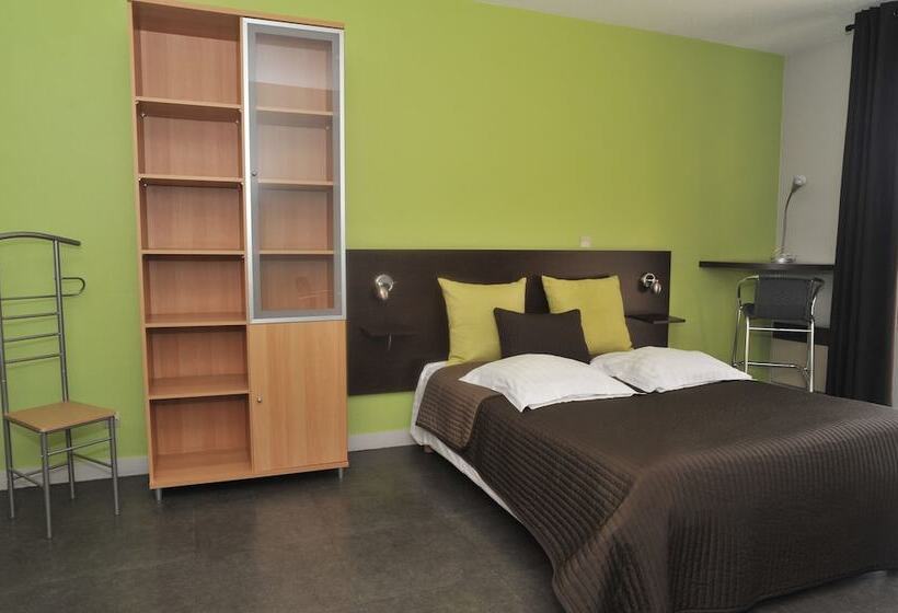 Escritório Estándar, Appart Hotel Les Palatines