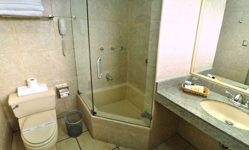 اتاق سوپریور, Costa Del Sol Wyndham Cajamarca