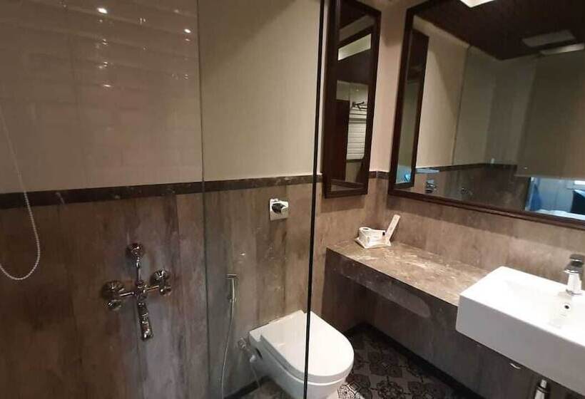 标准间, Polo Floatel Kolkata