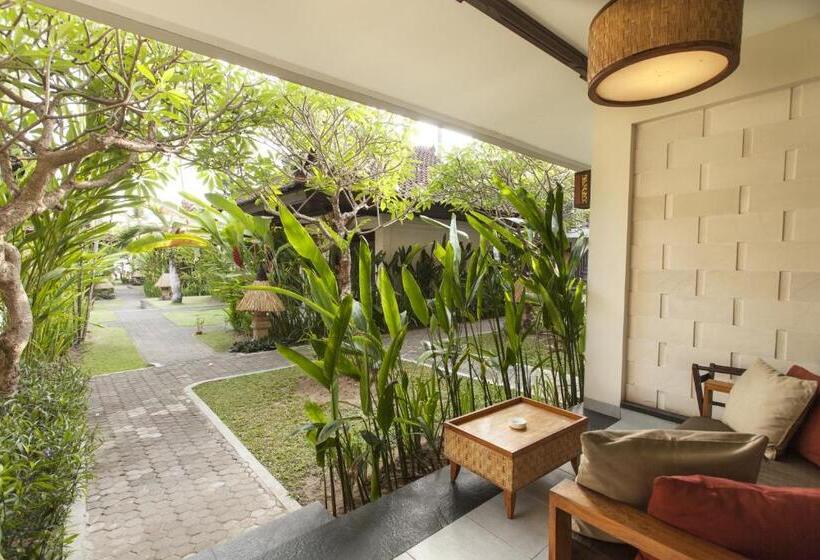 Семейный Номер, Ramayana Candidasa Beach Resort