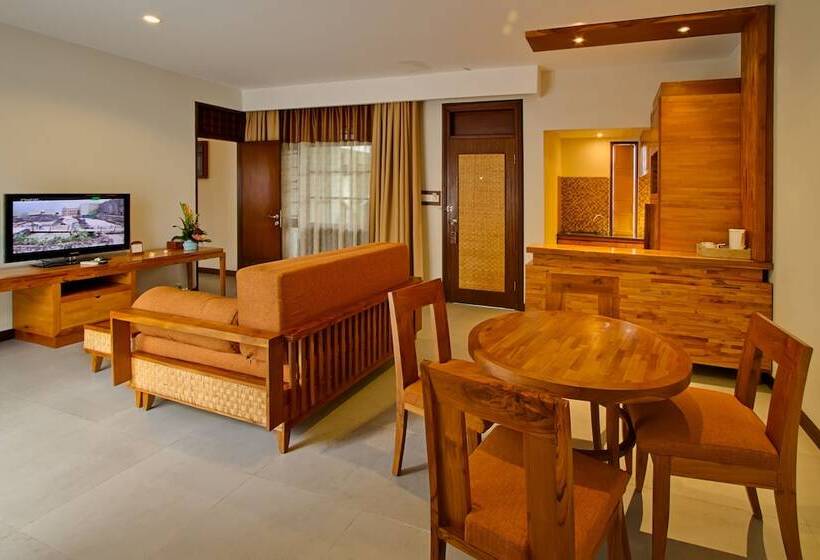 Люкс, Ramayana Candidasa Beach Resort