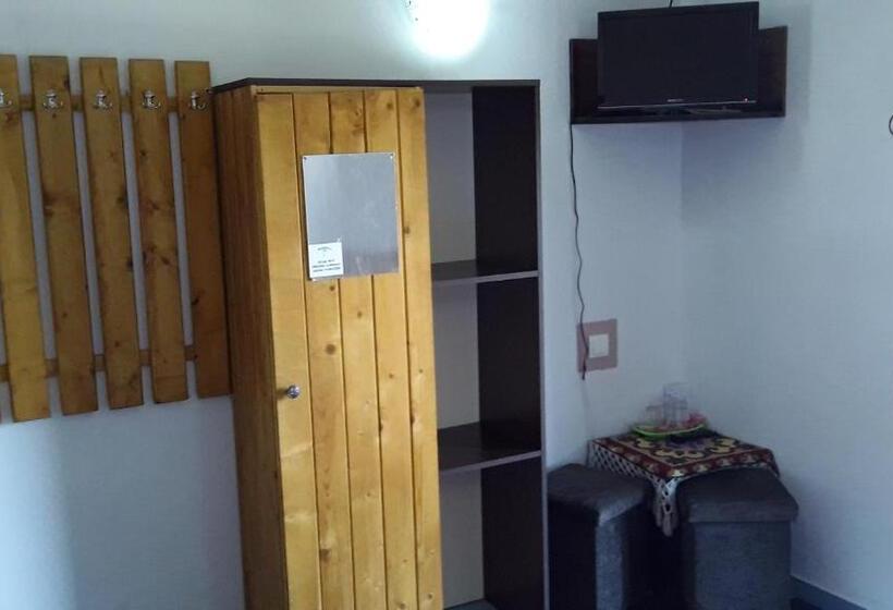 Номер Стандарт с Балконом, Pensiunea Mallorca