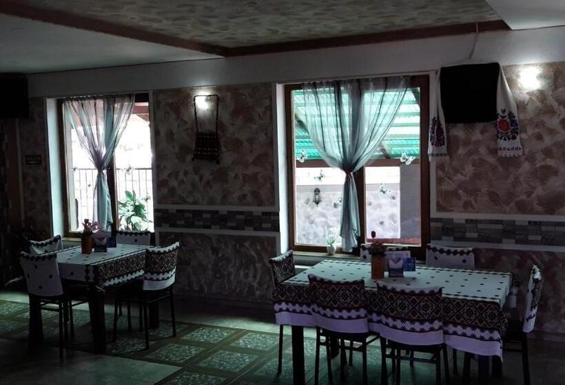 Номер Стандарт с Балконом, Pensiunea Mallorca