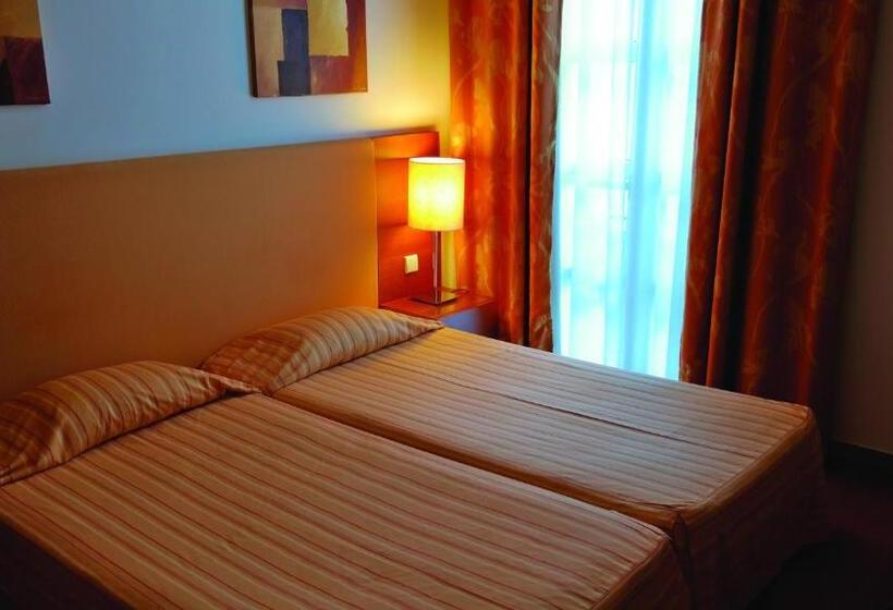 Апартаменты 1 Спальня, Apartamentos Geres Ribeiro