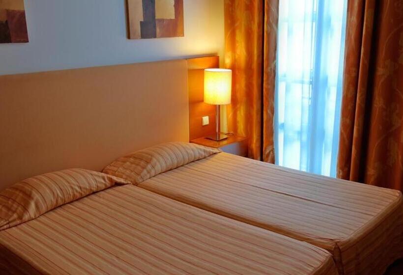 Апартаменты 1 Спальня, Apartamentos Geres Ribeiro