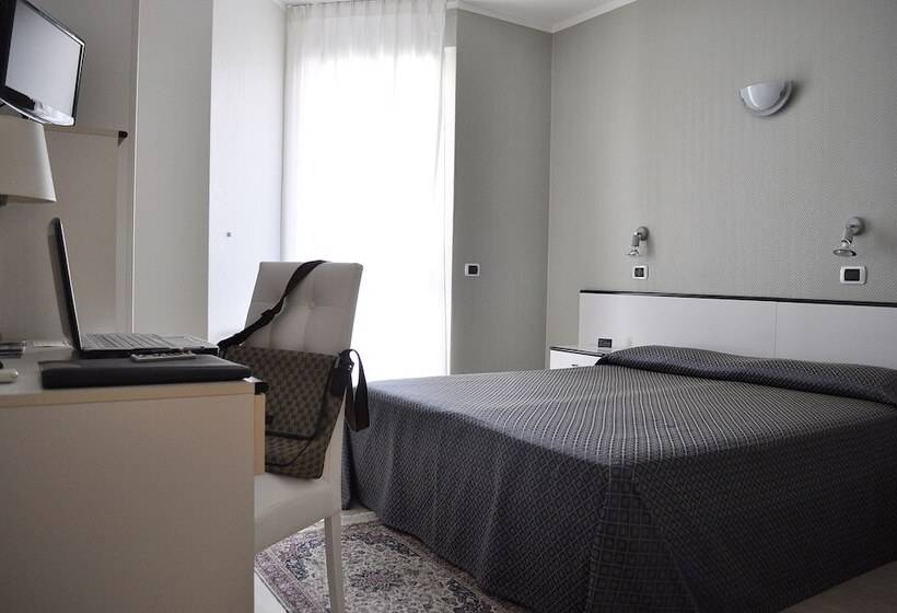 اتاق سوپریور یک تخته, Est Piombino