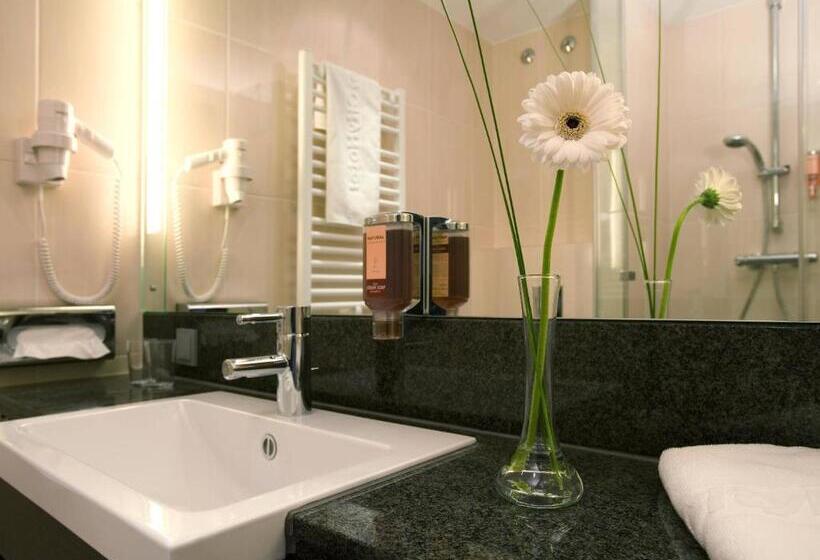 اتاق استاندارد یک نفره, Intercityhotel Mainz