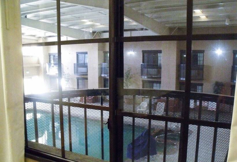 Номер Стандарт Двуспальная Кровать, Clarion Pointe Winslow I 40