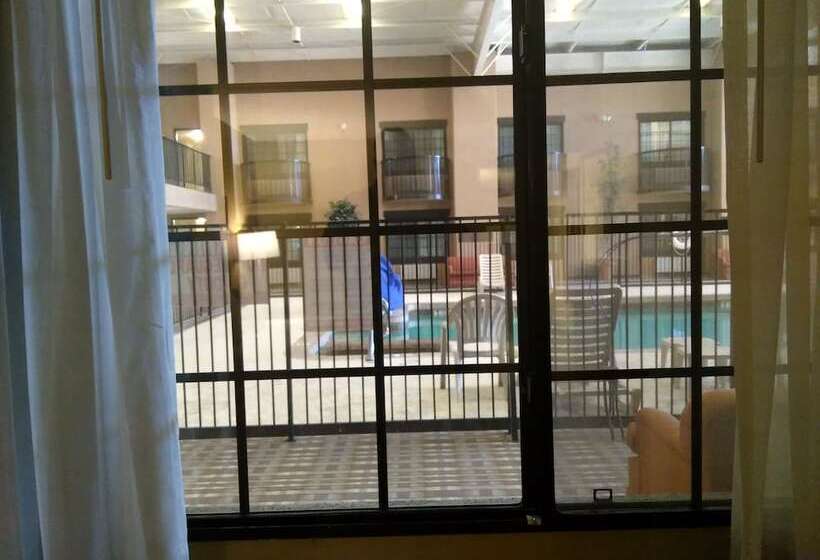 Номер Стандарт 2 Двуспальные Кровати, Clarion Pointe Winslow I 40