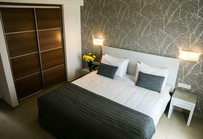 Family Suite, Theo Sunset Bay